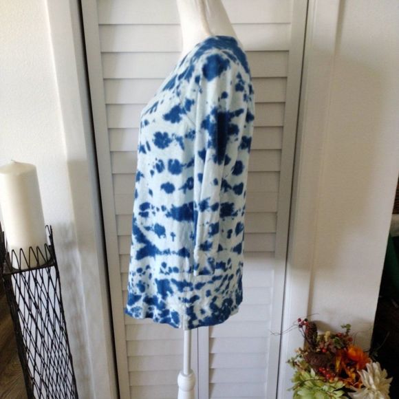 𝅺CHICO'S Weekends tie dye 3/4 sleeve top. Sz. 1 (S/8)‎ - Picture 4 of 7